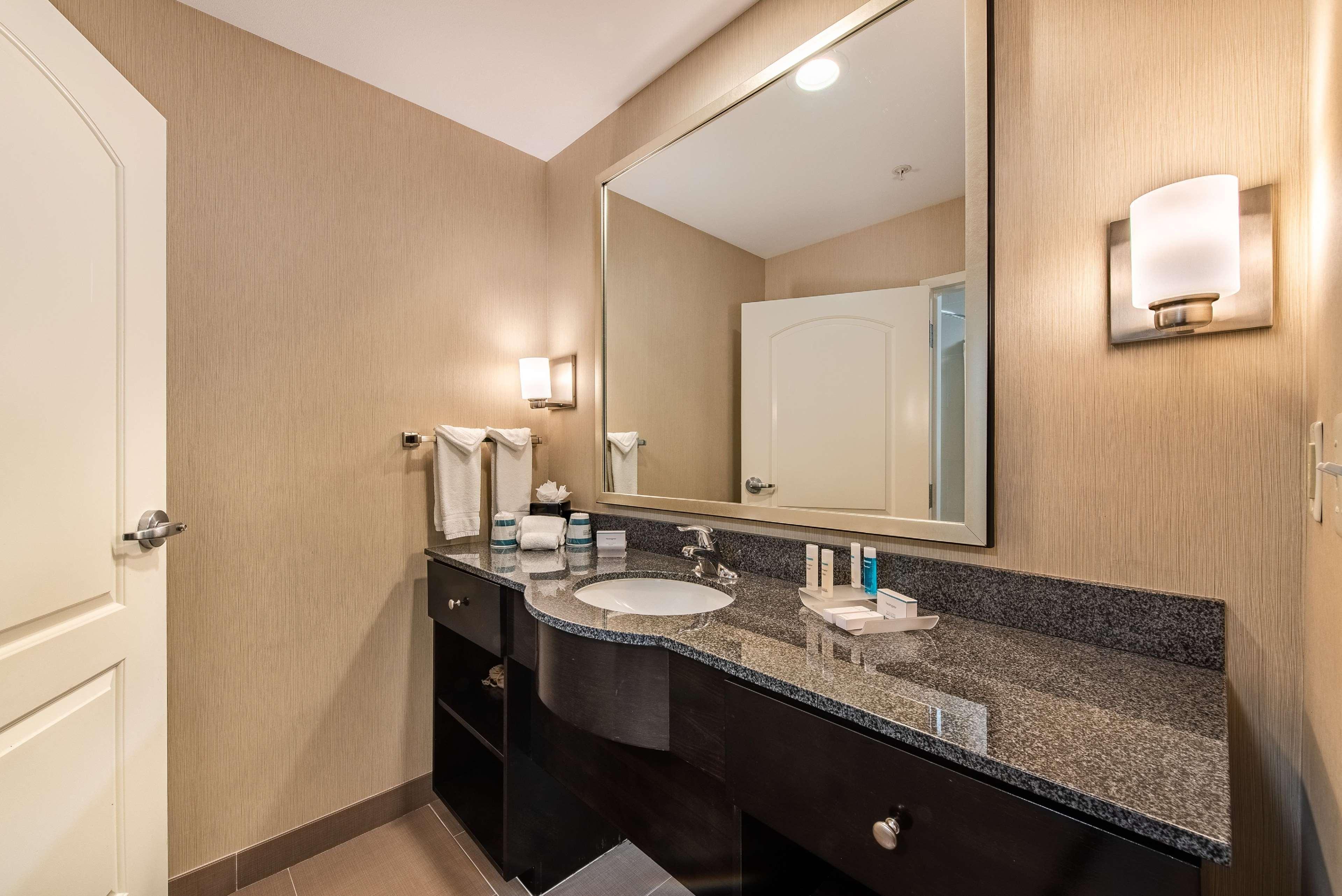 Homewood Suites By Hilton Oxnard/Camarillo Exterior foto
